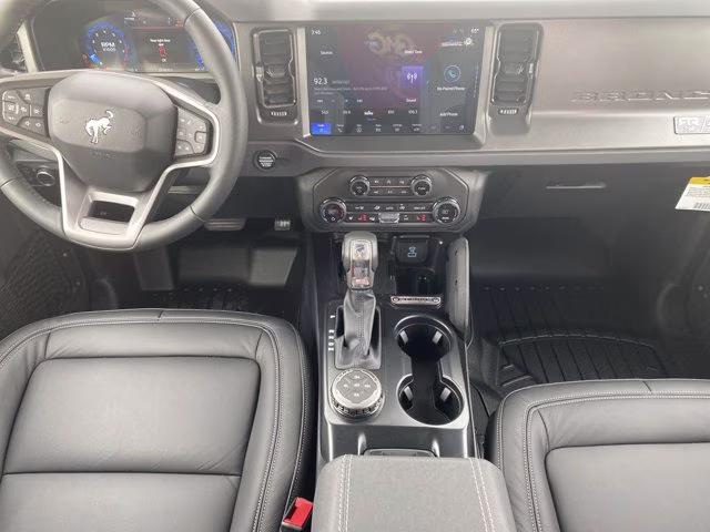 2025 Azure Gray Metallic Tri-Coat Ford Bronco Badlands 4X4 Convertible