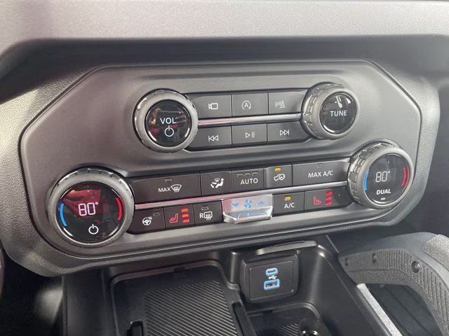 2025 Azure Gray Metallic Tri-Coat Ford Bronco Badlands 4X4 Convertible
