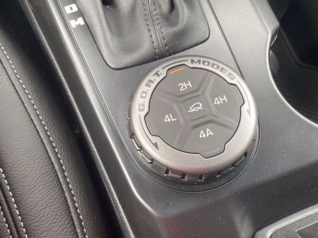 2025 Azure Gray Metallic Tri-Coat Ford Bronco Badlands 4X4 Convertible