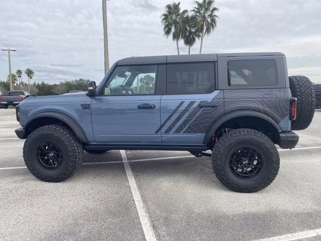 2025 Azure Gray Metallic Tri-Coat Ford Bronco Badlands 4X4 Convertible