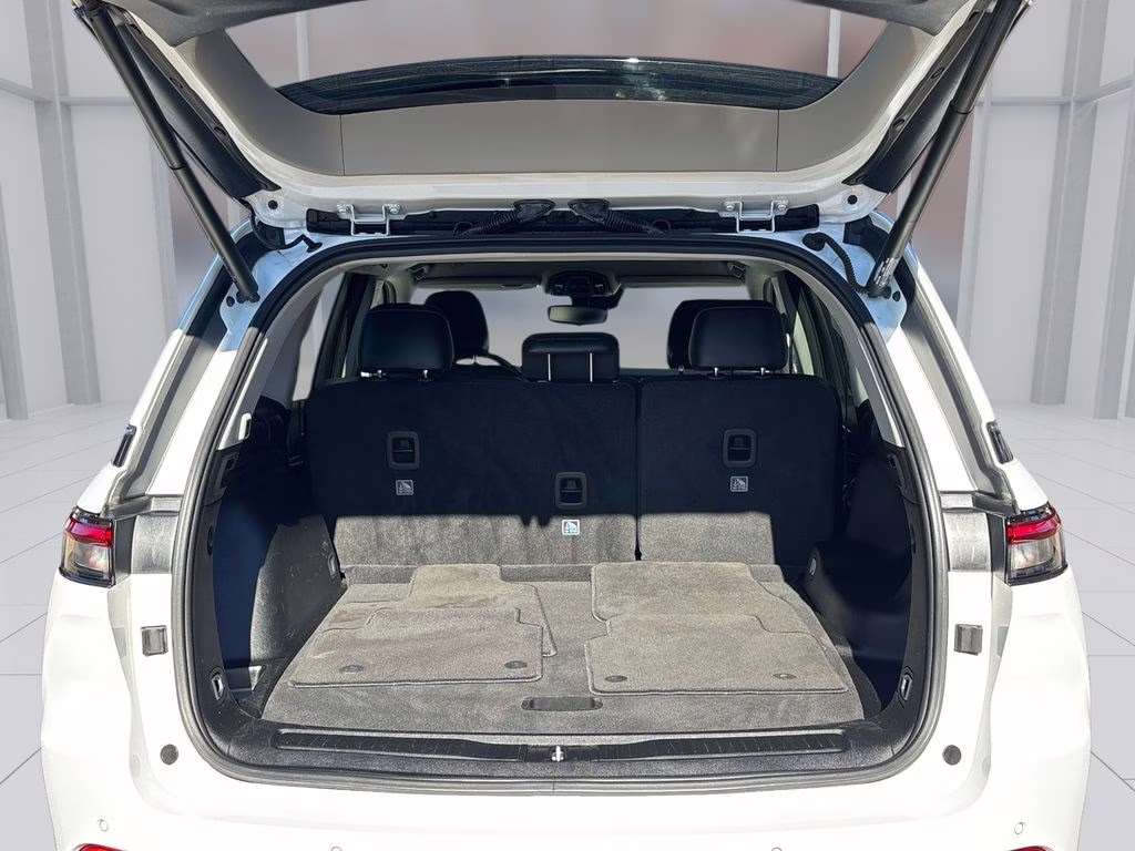 2022 Bright White Clearcoat Jeep Grand Cherokee Limited 4X4 SUV