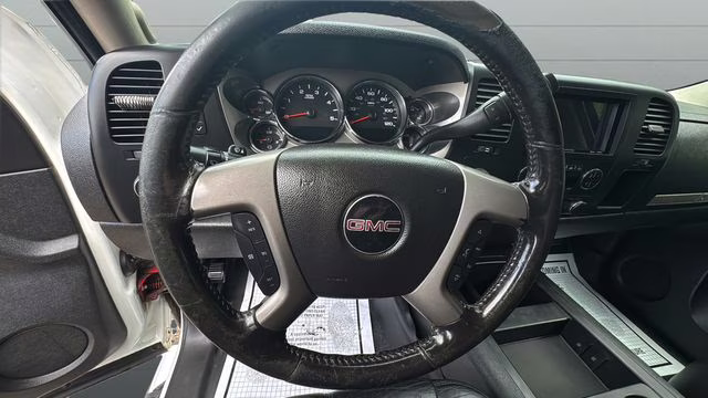 2014 Summit White GMC Sierra 2500HD SLE Duramax 4X4 Truck