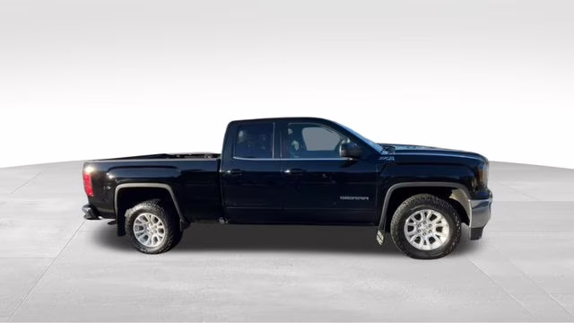 2018 Onyx Black GMC Sierra 1500 SLE 4X4 Truck