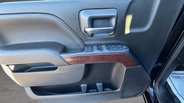 2018 Onyx Black GMC Sierra 1500 SLE 4X4 Truck