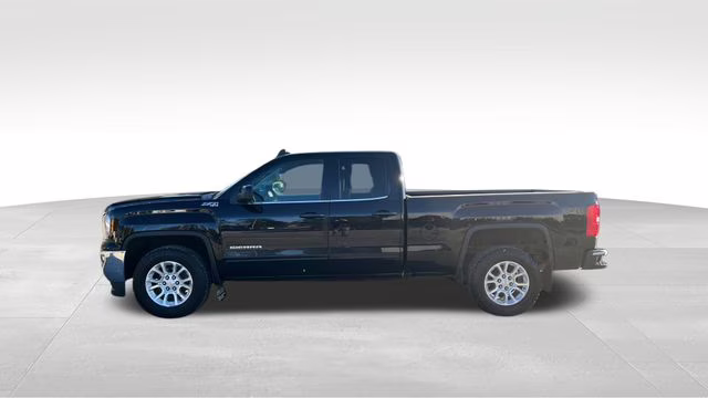 2018 Onyx Black GMC Sierra 1500 SLE 4X4 Truck