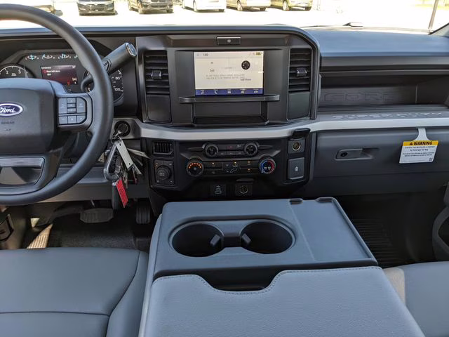 2026 Oxford White Ford Super Duty F-350 SRW XL 4X4 Truck