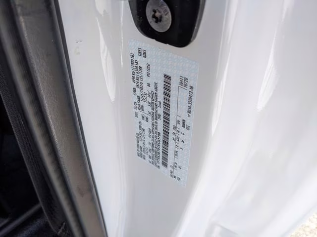 2026 Oxford White Ford Super Duty F-350 SRW XL 4X4 Truck