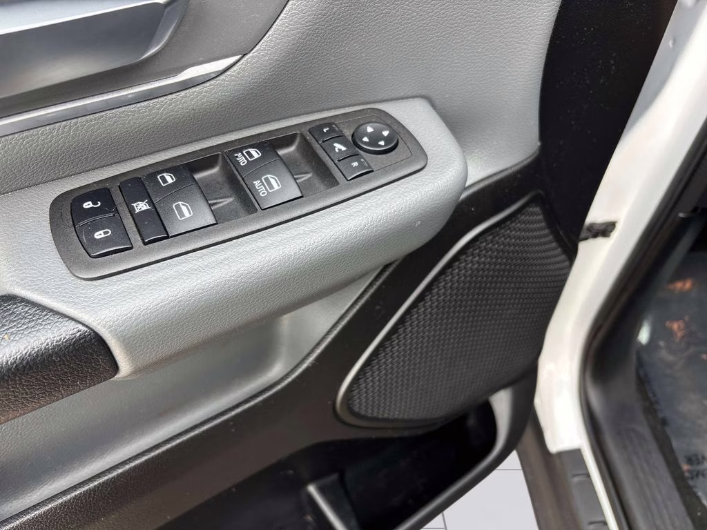 2023 Bright White Clearcoat Ram 1500 Big Horn/Lone Star 4X4 Truck