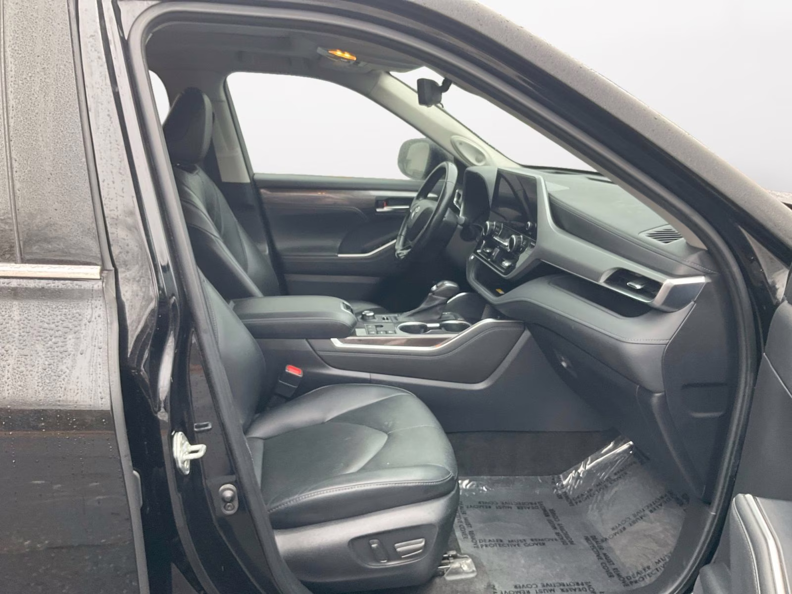 2023 Black Toyota Highlander Platinum AWD SUV