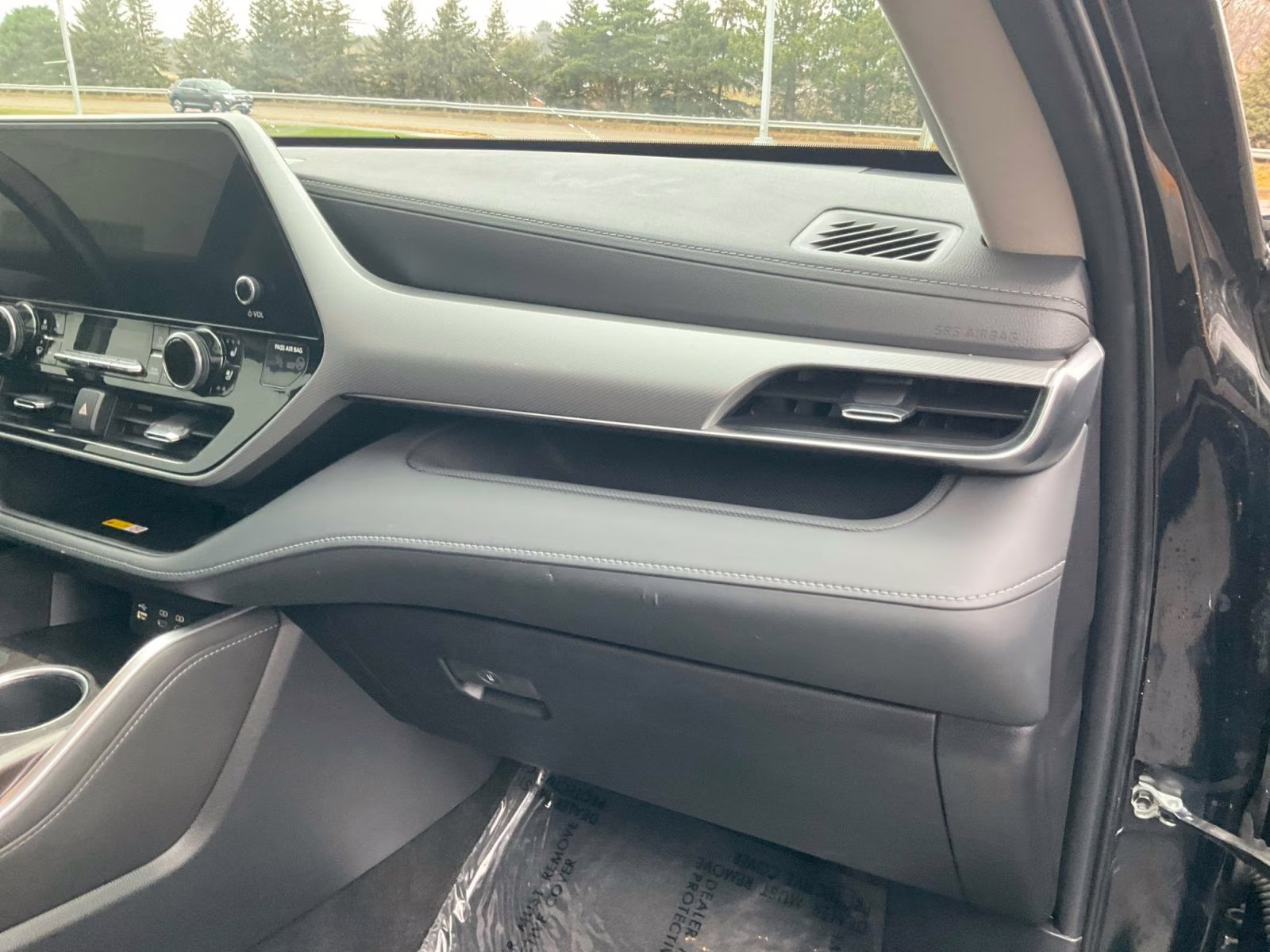 2023 Black Toyota Highlander Platinum AWD SUV