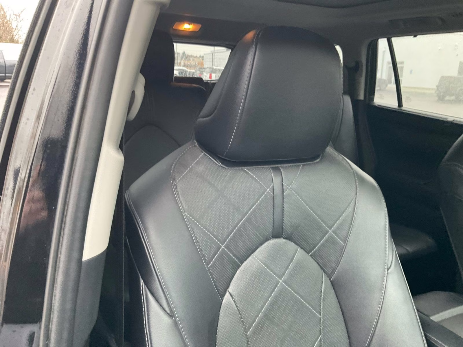 2023 Black Toyota Highlander Platinum AWD SUV