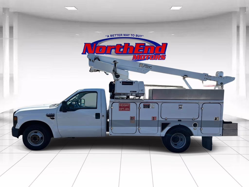 2008 White Ford Super Duty F-350 DRW XL RWD Chassis