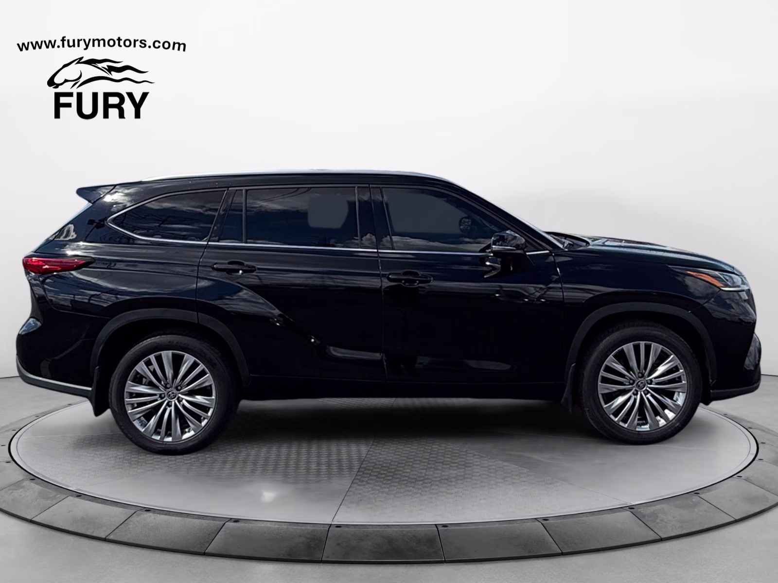 Used 2023 Toyota Highlander Platinum with VIN 5TDKDRBH1PS513995 for sale in Stillwater, Minnesota