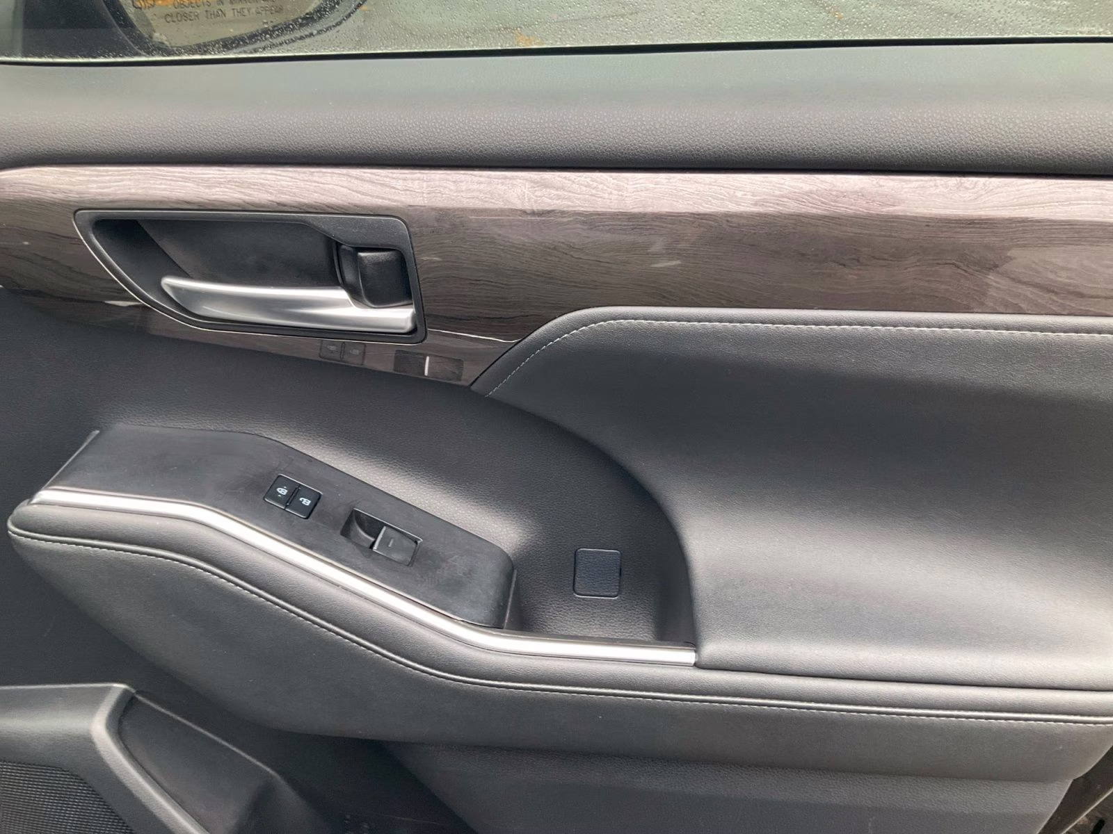 2023 Black Toyota Highlander Platinum AWD SUV