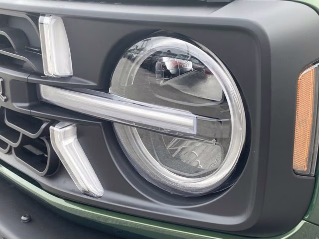 2025 Eruption Green Metallic Ford Bronco Badlands 4X4 Convertible