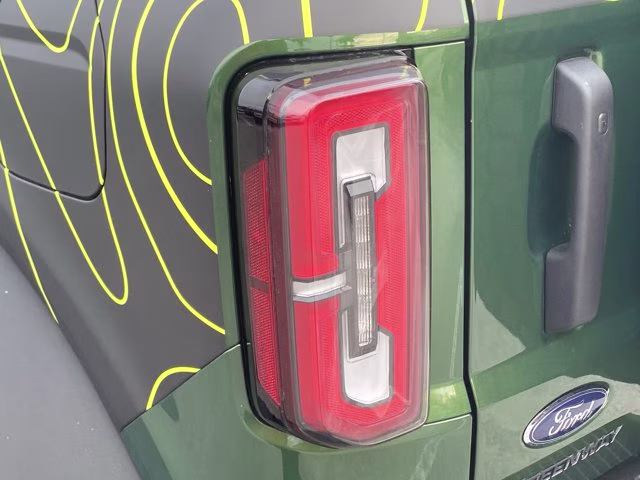2025 Eruption Green Metallic Ford Bronco Badlands 4X4 Convertible