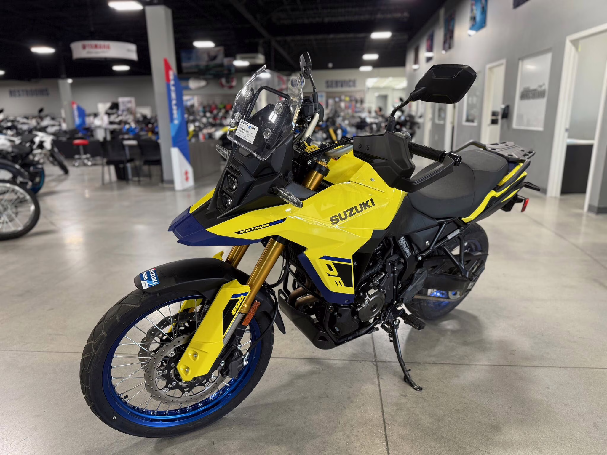 2025 Suzuki V-Strom 800DE Motorcycle