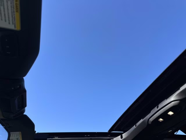 2026 Granite Crystal Metallic Clearcoat Jeep Wrangler Willys 4X4 Convertible