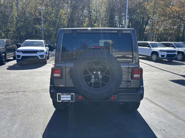 2026 Granite Crystal Metallic Clearcoat Jeep Wrangler Willys 4X4 Convertible