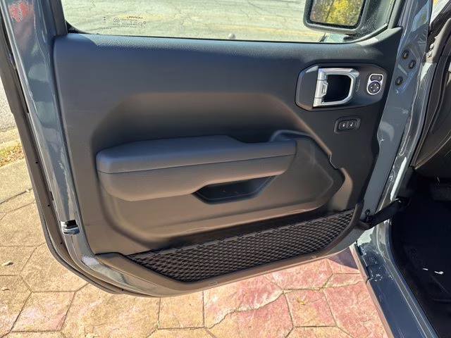 2026 Anvil Clear Coat Jeep Wrangler Sport S 4X4 Convertible