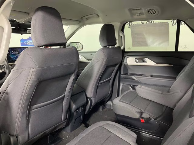 2026 White Metallic Ford Explorer Active RWD SUV