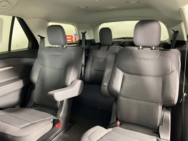 2026 White Metallic Ford Explorer Active RWD SUV