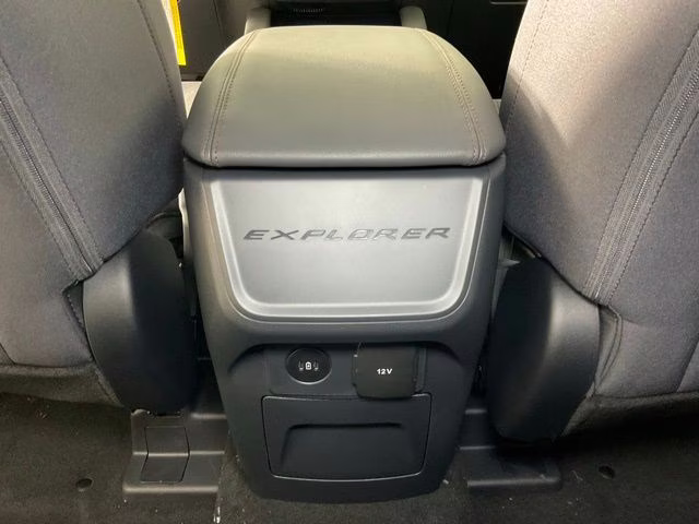 2026 White Metallic Ford Explorer Active RWD SUV