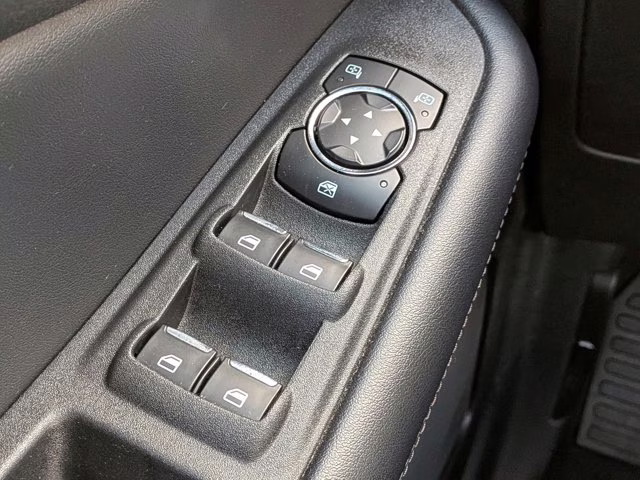2024 Green Metallic Ford Edge SEL AWD SUV