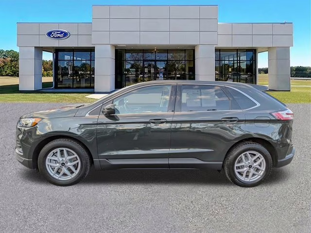 2024 Green Metallic Ford Edge SEL AWD SUV