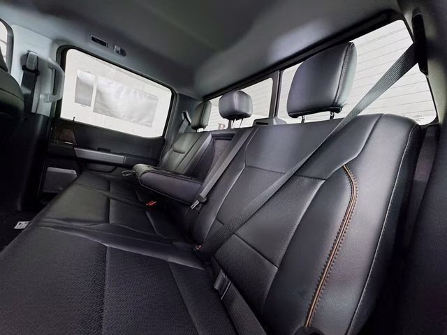 2026 Glacier Gray Metallic Tri-Coat Ford Super Duty F-250 SRW Lariat 4X4 Truck