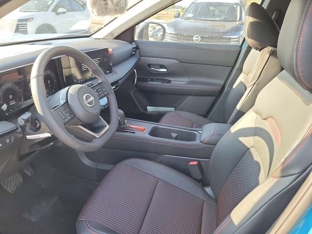 2026 Arctic Ice Blue/Black Nissan Kicks SR FWD SUV