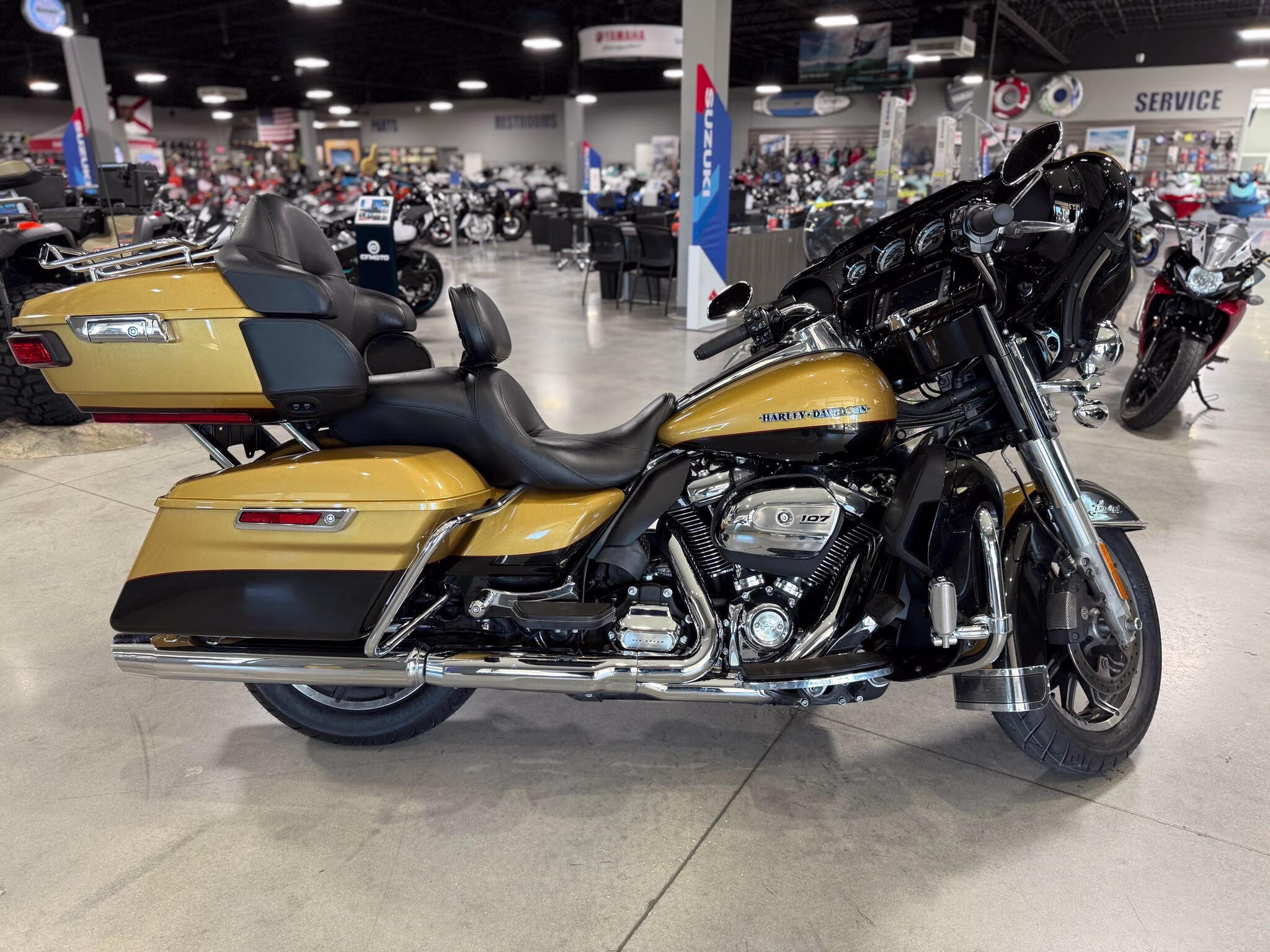 2017 Harley-Davidson Electra Glide Ultra Limited Motorcycle