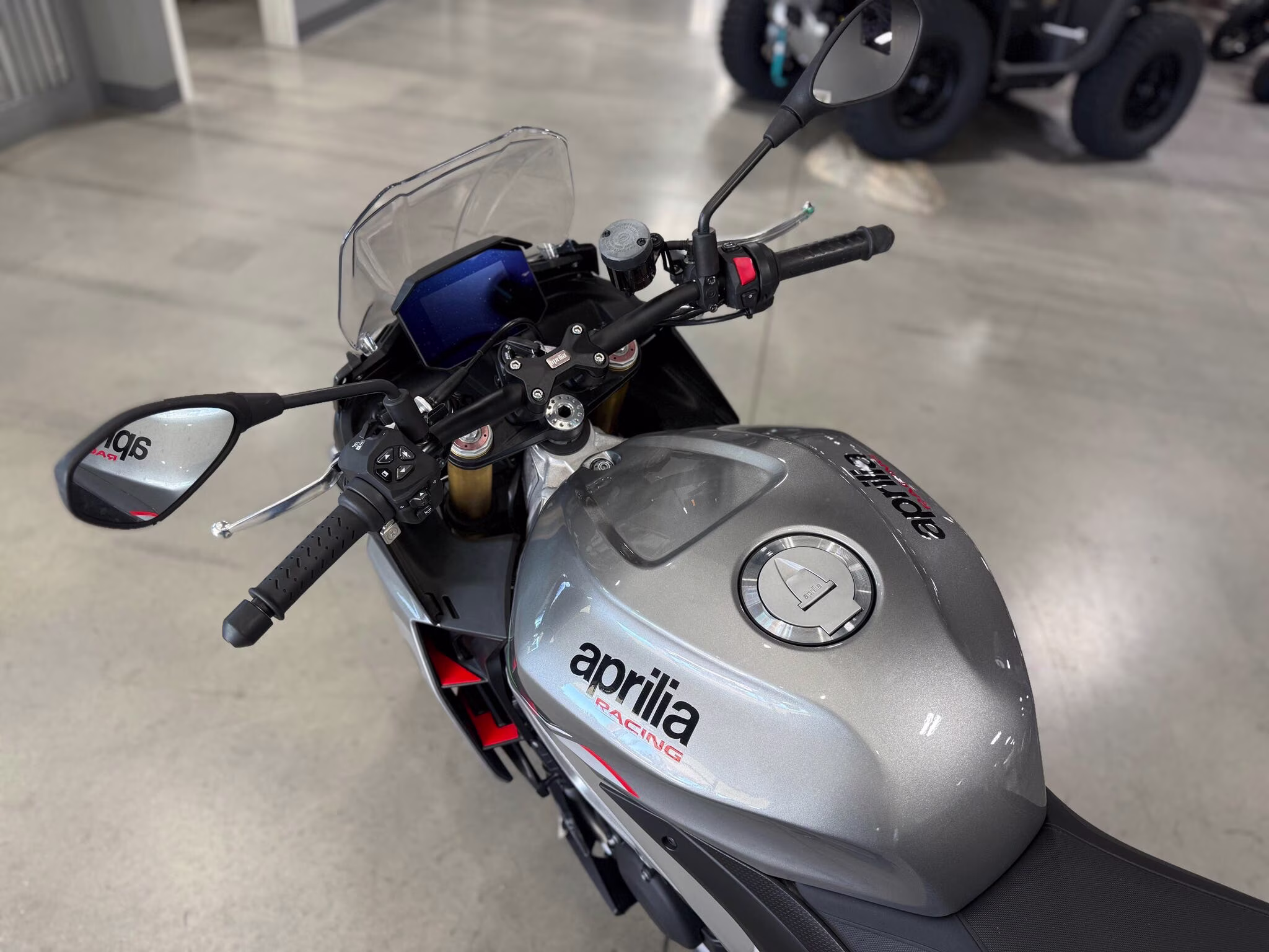2022 Aprilia Tuono V4 1100 Motorcycle