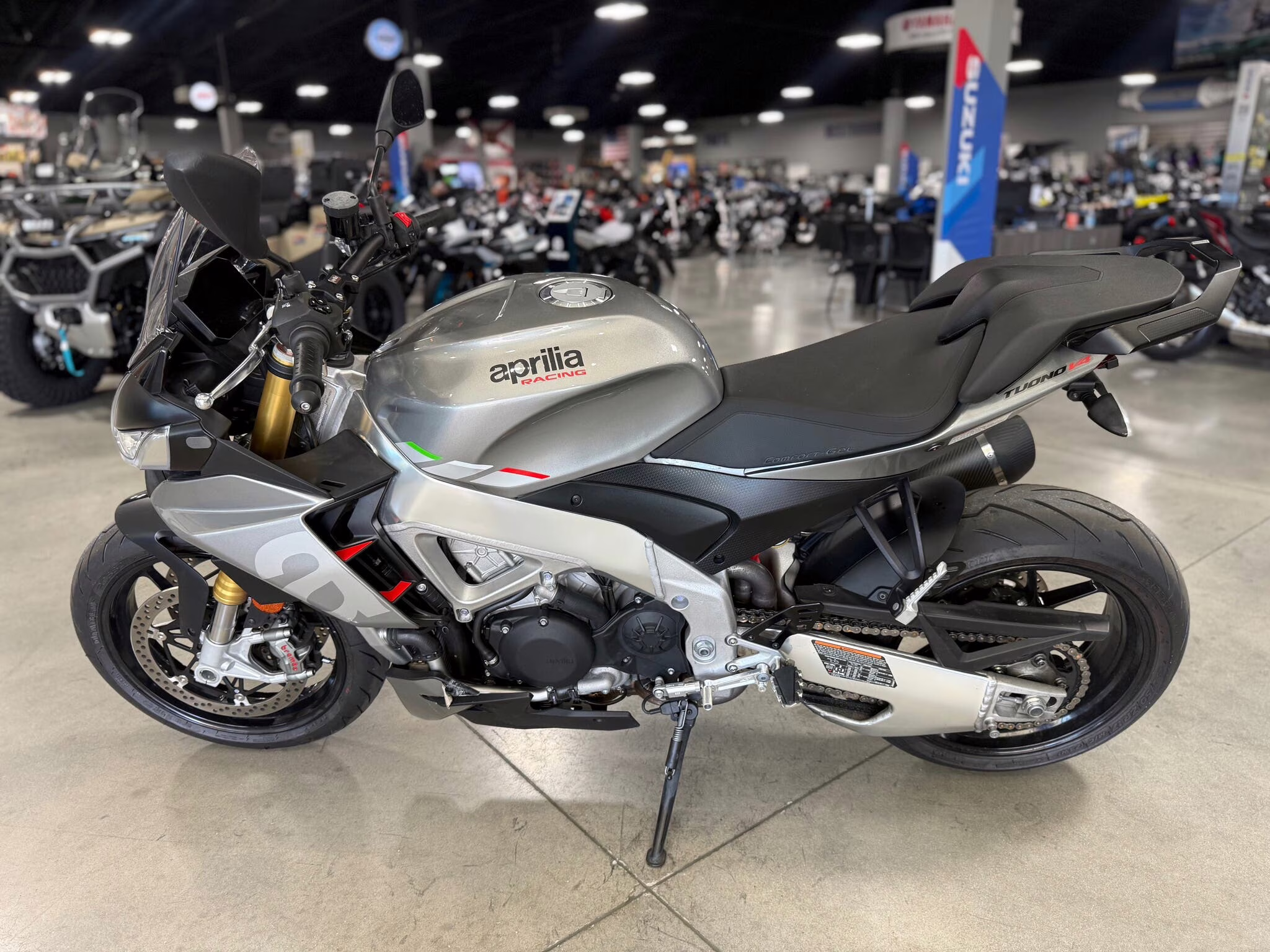 2022 Aprilia Tuono V4 1100 Motorcycle