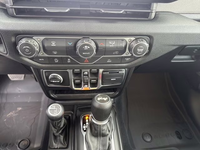 2026 Bright White Clearcoat Jeep Wrangler Sport S 4X4 Convertible