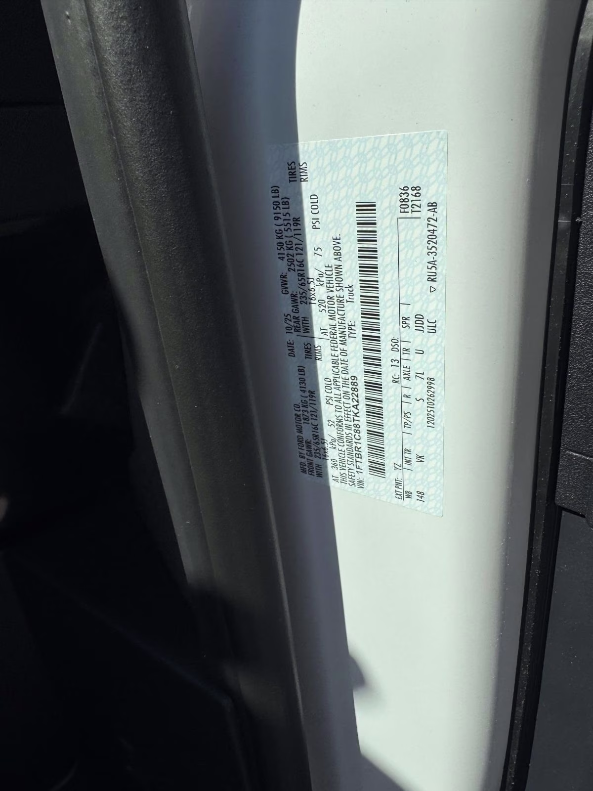 2026 Oxford White Ford Transit Cargo Van T-250 148 Med Rf 9150 GVWR RWD RWD Van