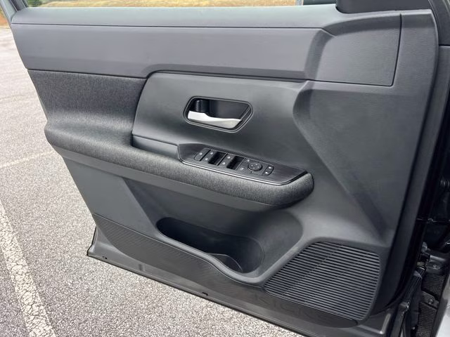 2026 Gun Metallic Nissan Kicks SV FWD SUV