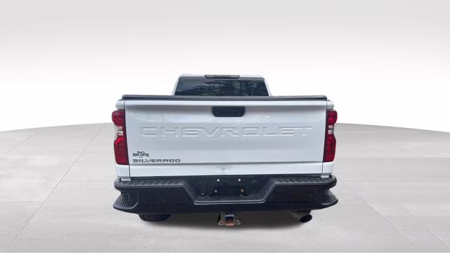 2022 Summit White Chevrolet Silverado 2500HD LT 4X4 Truck