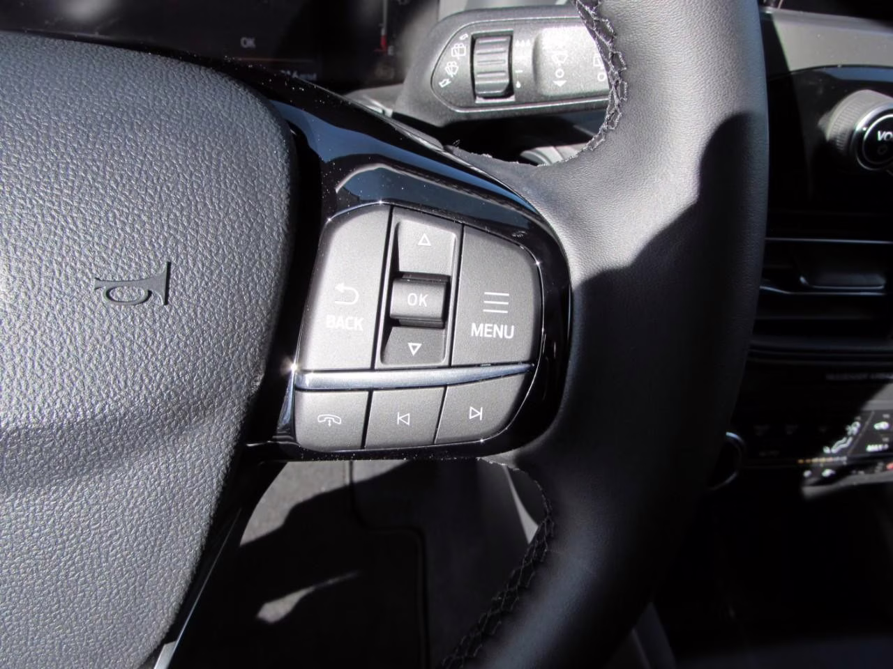 2026 Carbonized Gray Metallic Ford Escape Active FWD SUV