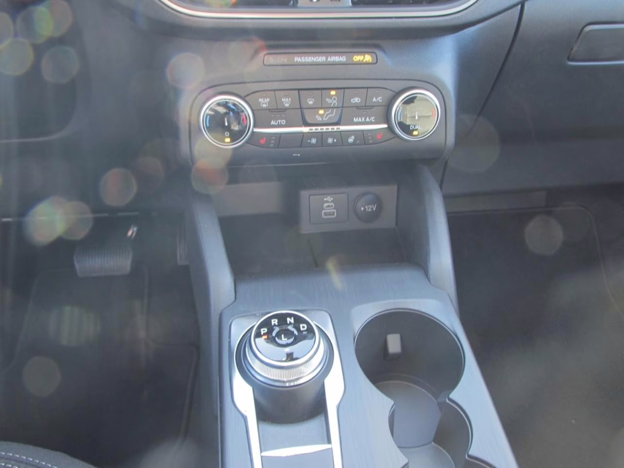 2026 Oxford White Ford Escape Active FWD SUV