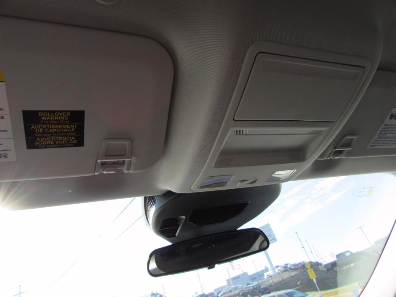 2026 Oxford White Ford Escape Active FWD SUV