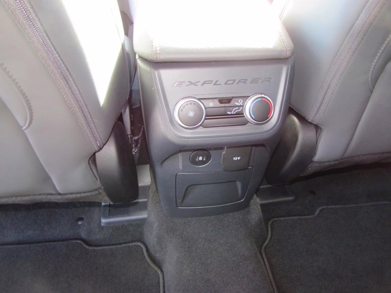 2026 Vapor Blue Metallic Ford Explorer Active 4X4 SUV