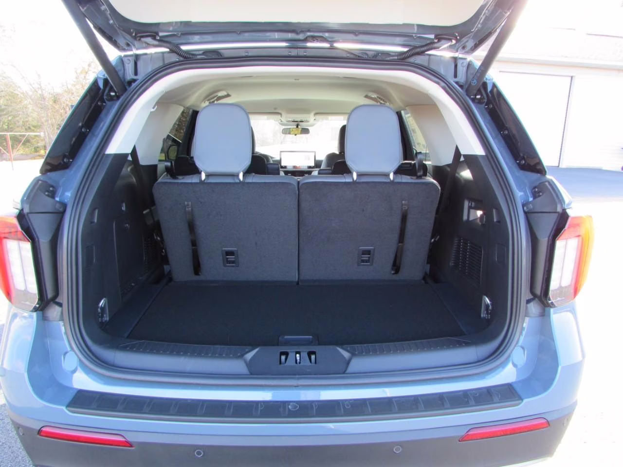 2026 Vapor Blue Metallic Ford Explorer Active 4X4 SUV