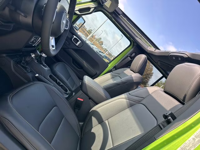 2026 Mojito Clearcoat Jeep Wrangler Sahara 4X4 Convertible