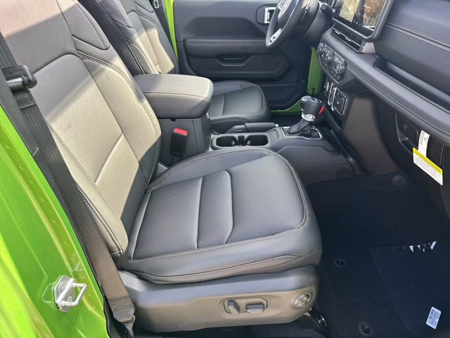 2026 Mojito Clearcoat Jeep Wrangler Sahara 4X4 Convertible