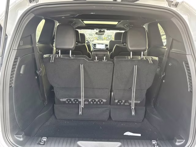 2026 Bright White Clearcoat Chrysler Pacifica Limited FWD Van