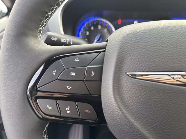 2026 Bright White Clearcoat Chrysler Pacifica Limited FWD Van