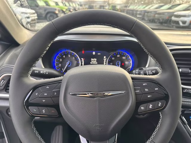 2026 Bright White Clearcoat Chrysler Pacifica Limited FWD Van