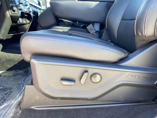 2026 Ruby Red Metallic Tinted Clearcoat Ford Super Duty F-250 SRW LARIAT 4X4 Truck