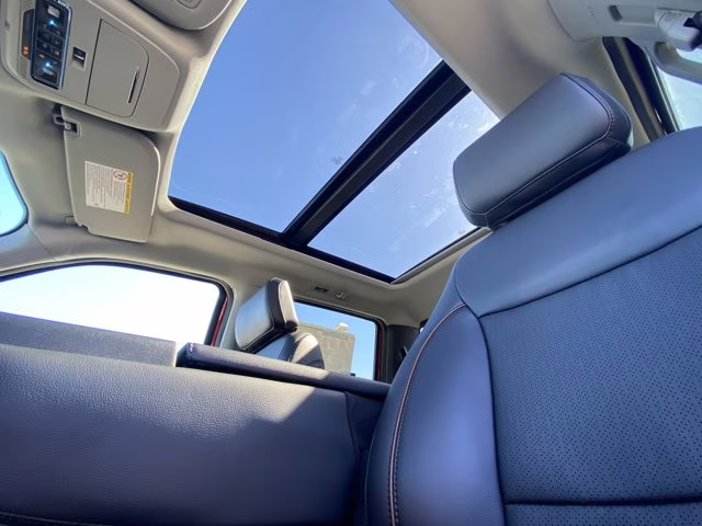 2026 Ruby Red Metallic Tinted Clearcoat Ford Super Duty F-250 SRW LARIAT 4X4 Truck